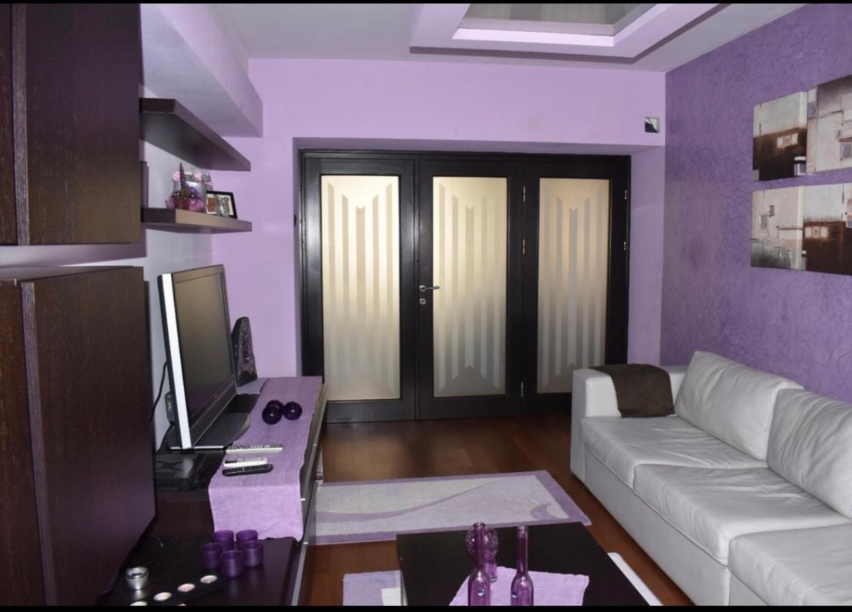 Central Apartment 4 Rooms בראשוב מראה חיצוני תמונה
