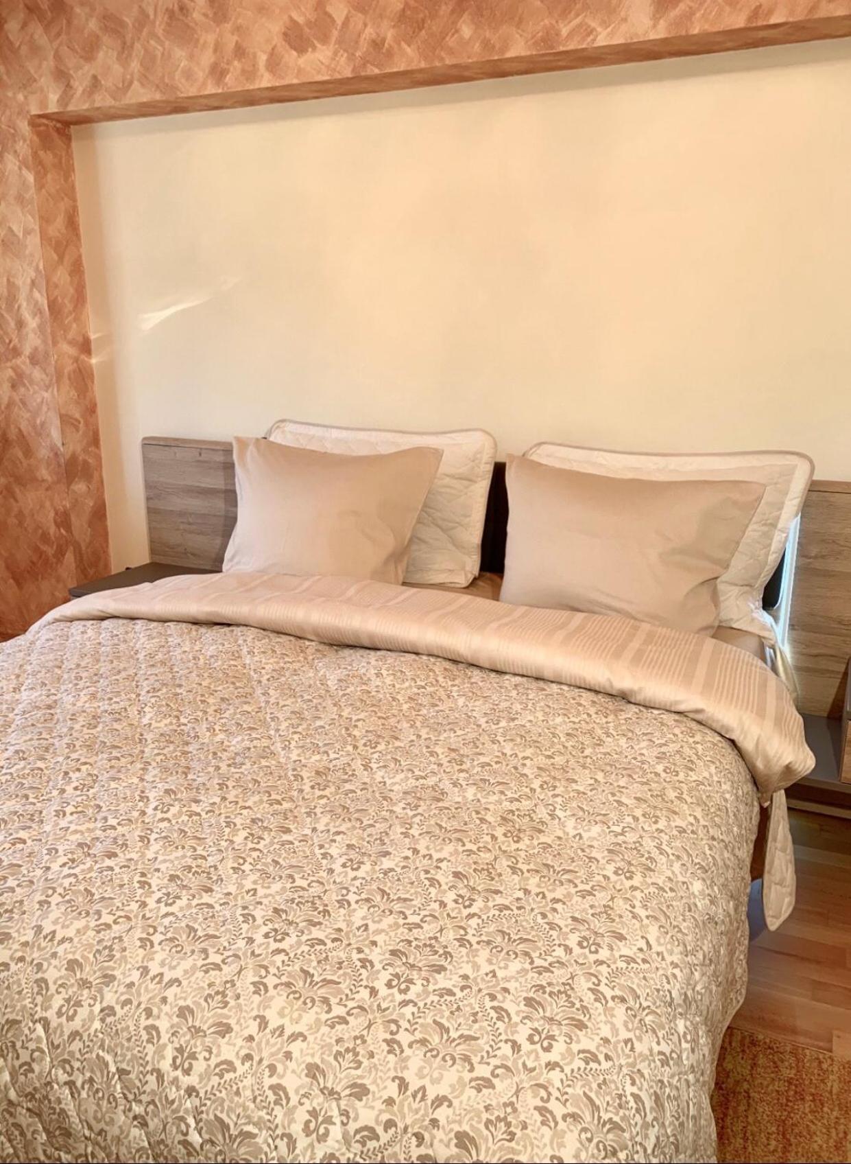 Central Apartment 4 Rooms בראשוב מראה חיצוני תמונה